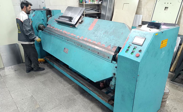 تصویر خمکاری با دستگاه تمام اتوماتیک